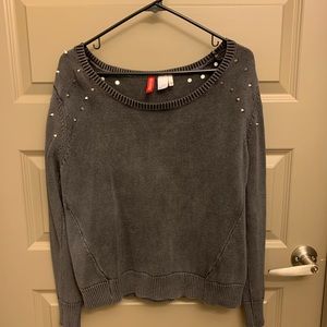 H&M 100% Cotton Sweater w/ Studs details
